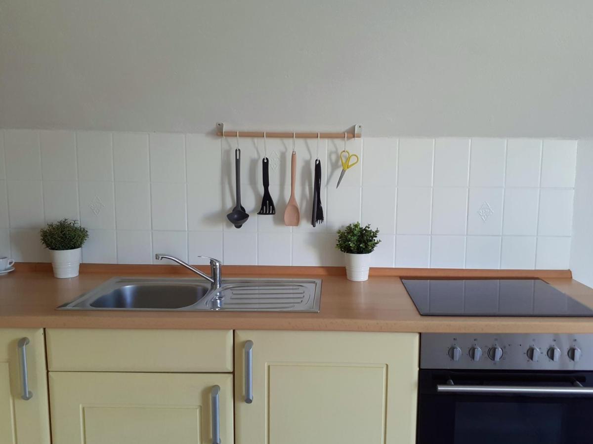 Eifelstern-Schoene Ferienwohnung Mit Balkon Kalenborn-Scheuern Zewnętrze zdjęcie